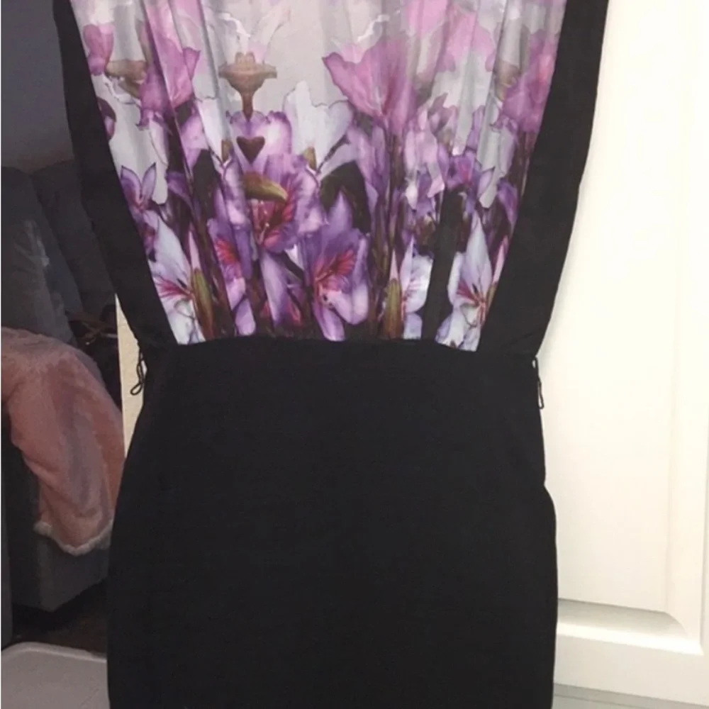 EXPRESS Dress - Picture 2 of 6